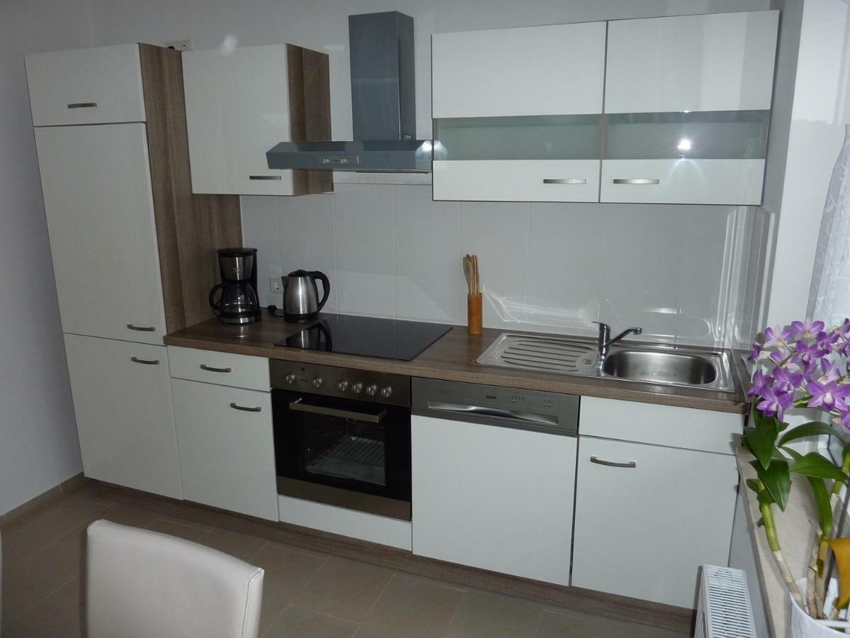 Ferienwohnung Landwehr Großostheim Bagian luar foto